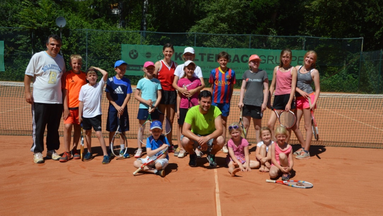 Zwei Tenniscamps in den Sommerferien